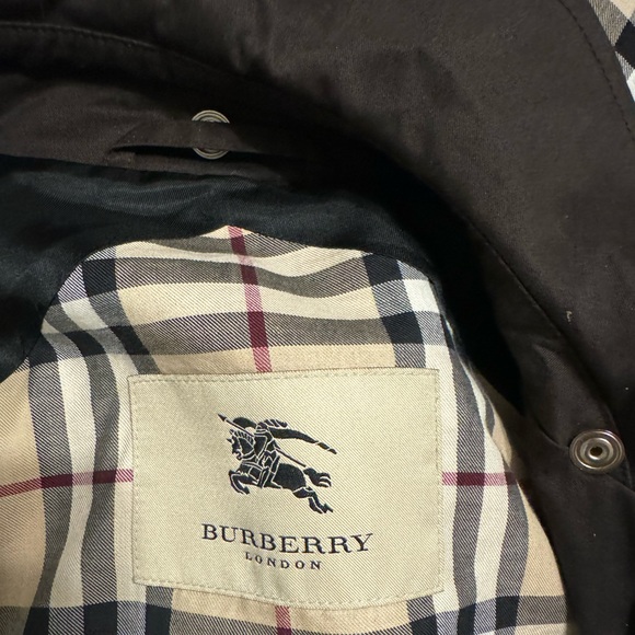 Burberry jacket - Picture 5 of 5